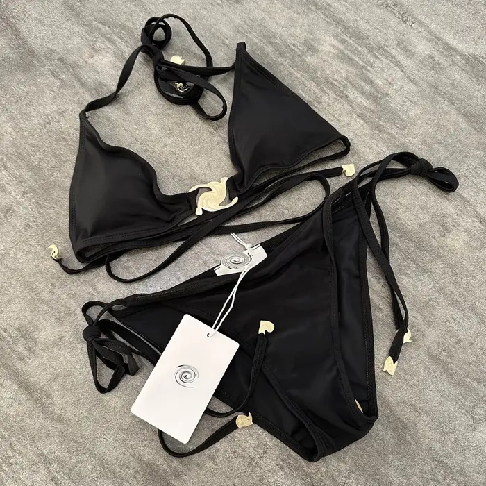 Maillot de bain bikini femme à fines bretelles croisées