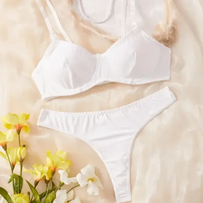 Ensemble soutien-gorge et culotte pour femmes, sous-vêtements fins, lisses, confortables, vêtements