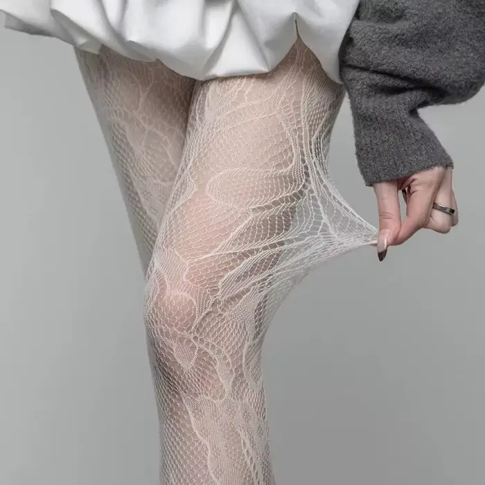 Collants Résille Vintage Français en Dentelle Florale Transparente