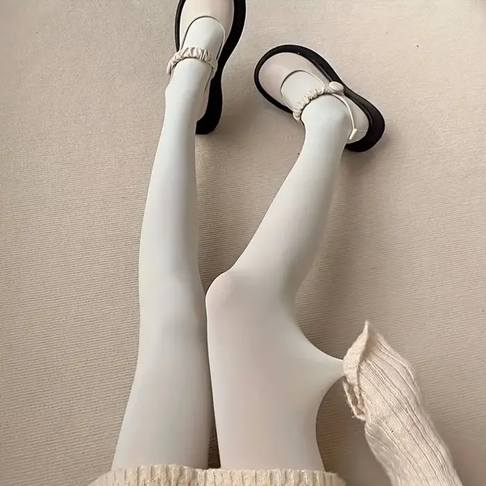 Lolita cuisse haute bas lait blanc