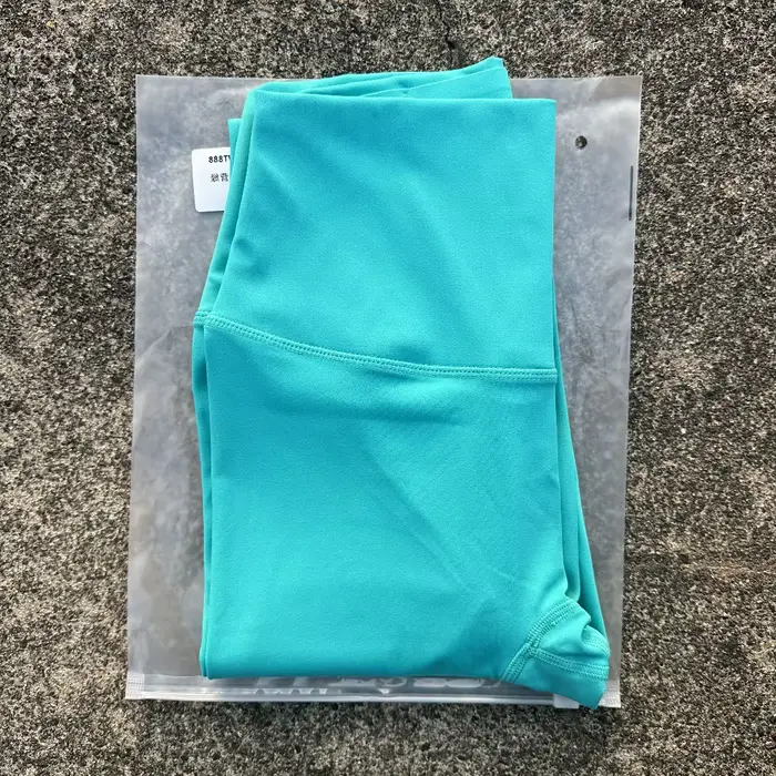 Legging de Yoga taille haute pour femmes, couleur unie, dos doux, poche dans la taille, pantalon de
