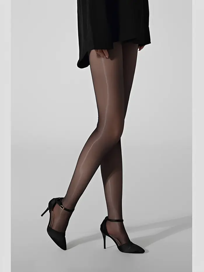 Collants brillants effet huile pour femme