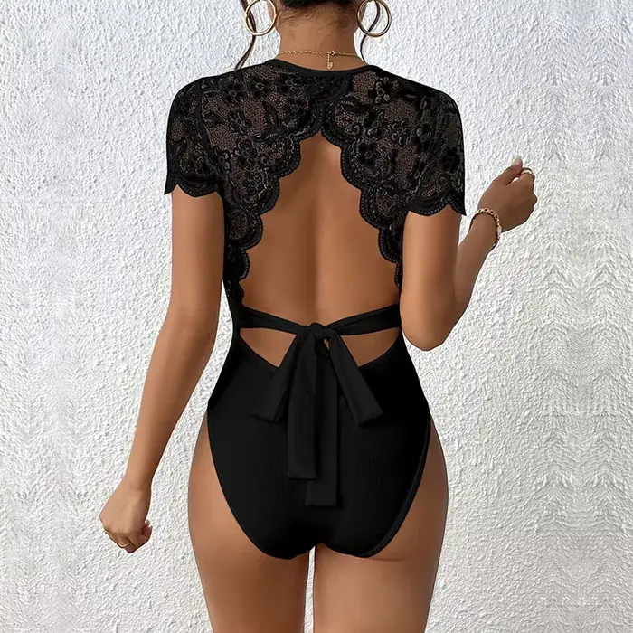 Body moulant sexy en dentelle à manches courtes pour femme, noir et blanc, col rond, une pièce côtel