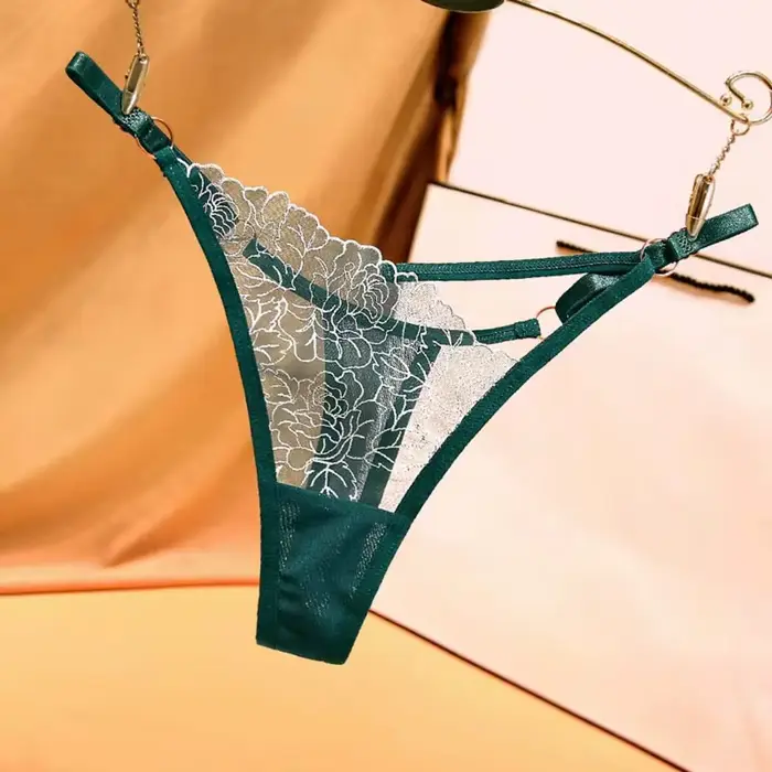 Culotte ajourée à la taille pour femmes