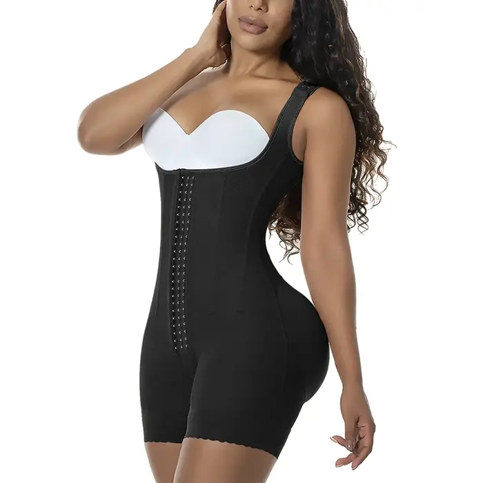 Fajas colombiennes post lipo chirurgical réduisant les shapers post-partum scène 2 BBL Shapewear ven