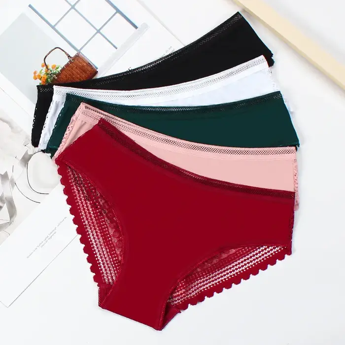 Ensemble de culottes en dentelle pour femmes