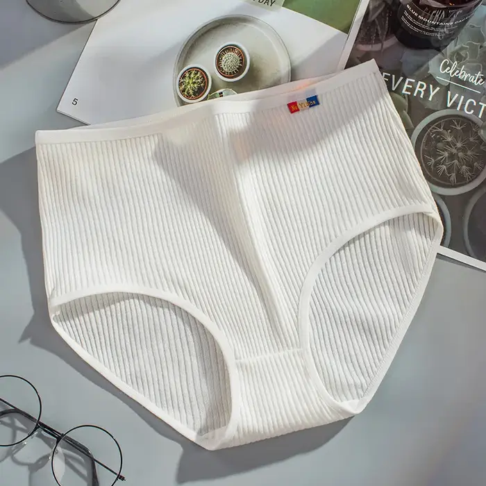 Culotte en coton pour femmes