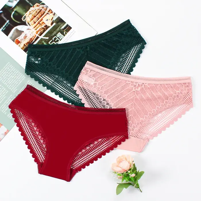 Ensemble de culottes en dentelle pour femmes