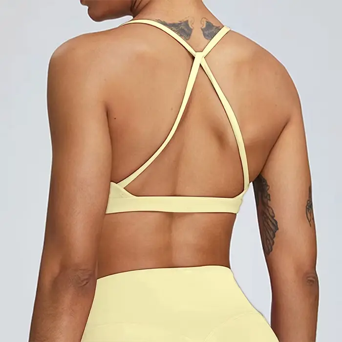 Soutien-gorge de sport sexy froncé pour femme, haut de gym, haut de course à dos croisé, vêtements d