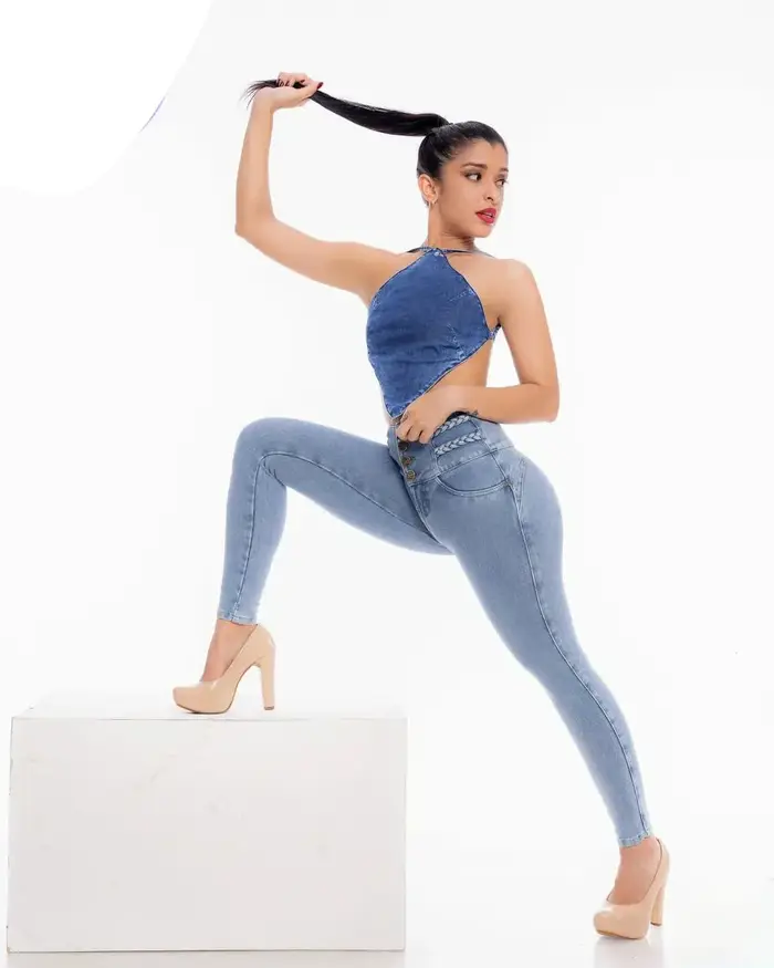 TUNIControl-Jean skinny taille haute pour femme