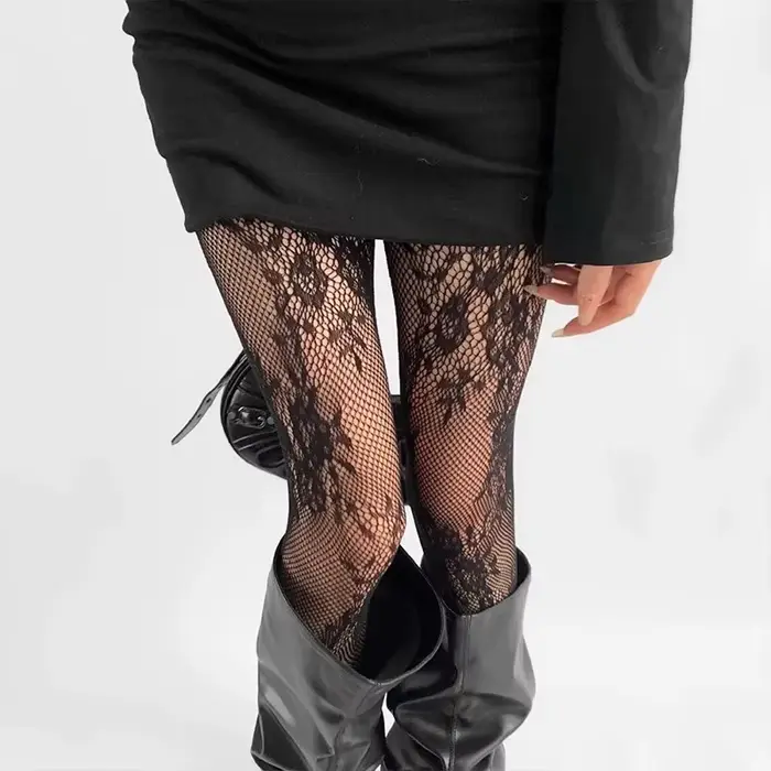 Harajuku noir blanc marron évidé dentelle maille collants Floral rotin bas bas Sexy femmes