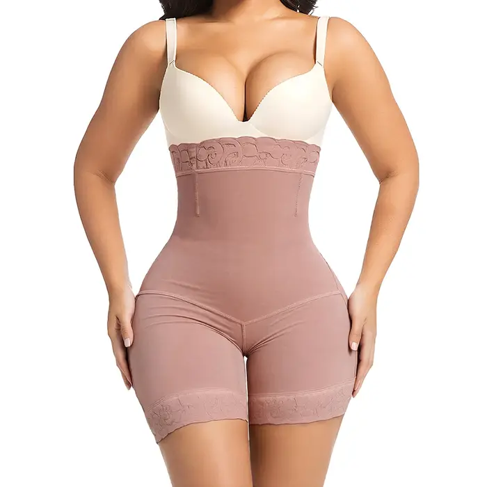 Culotte amincissante modelant le corps