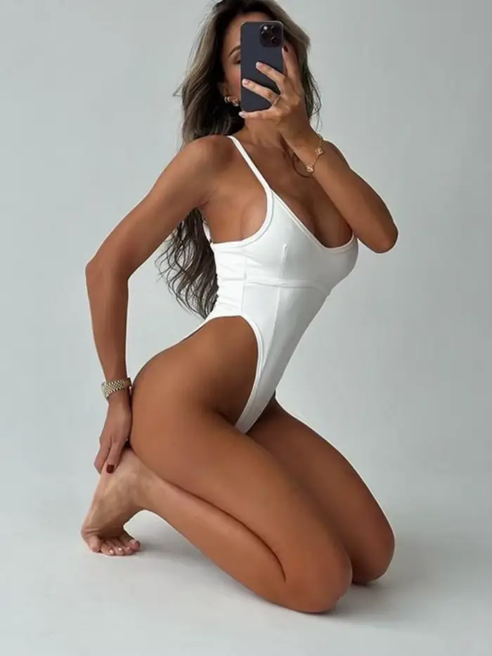 Couleur unie Sexy Body Lingerie coupe basse haut Corset femmes une pièce Bustier sans manches Lenceria Femenina corps mince Feminino