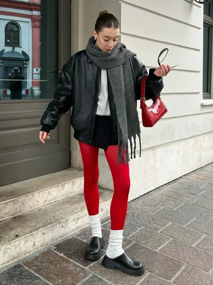 Collants anti-crochet en velours rouge chinois pour femmes